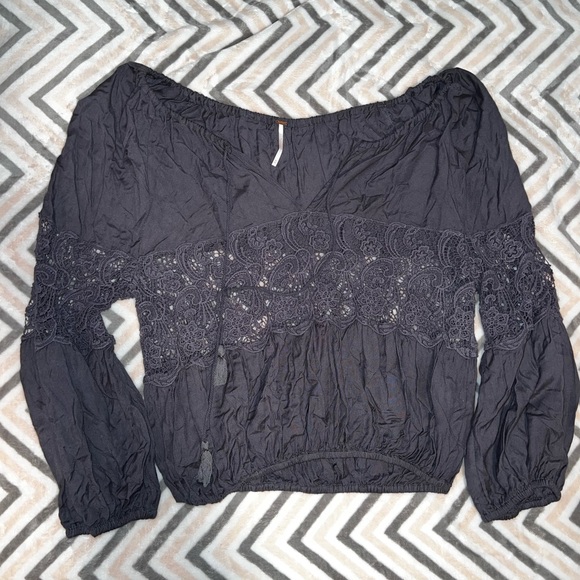 Free People Top - Picture 1 of 3